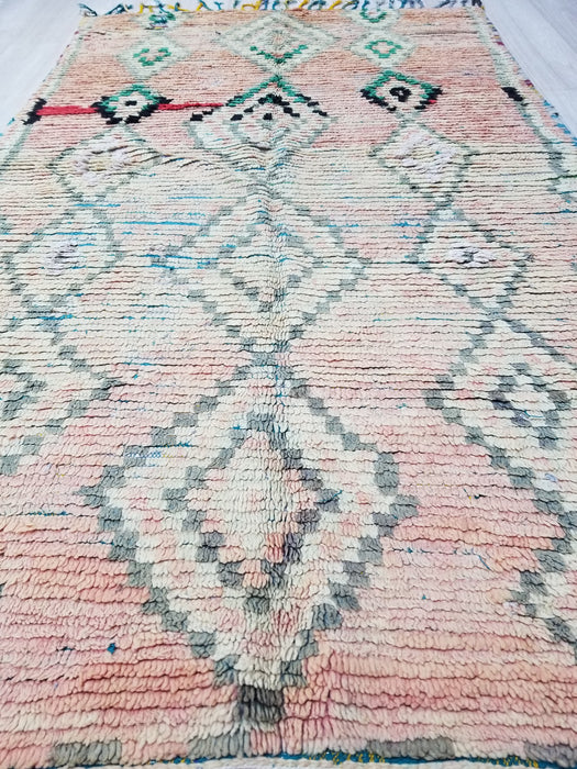 Gorgeous Moroccan rug from Boujaad region