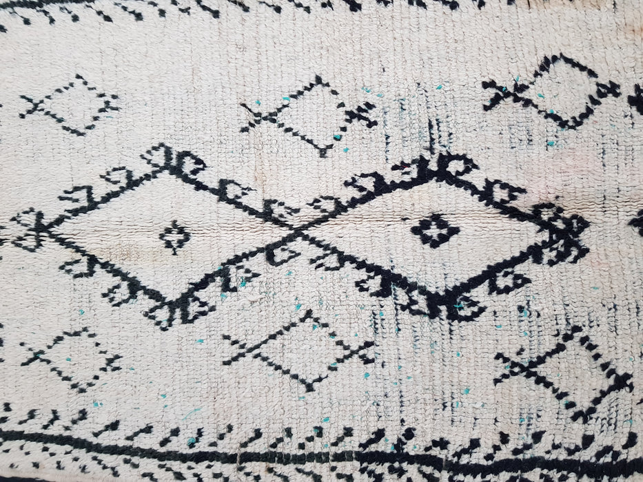 Vintage Moroccan rug from Azilal region
