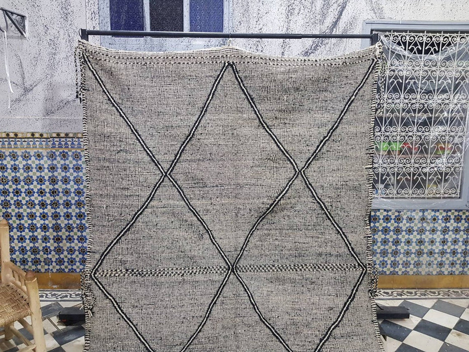 ZANAFI Moroccan rug from AZILAL region